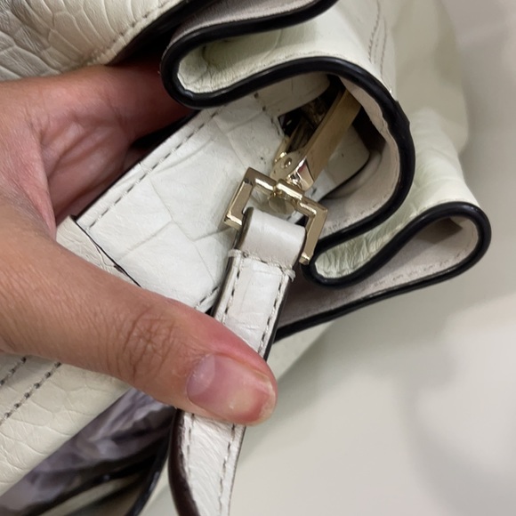 Kate Spade White Leather Purse - Picture 9 of 9